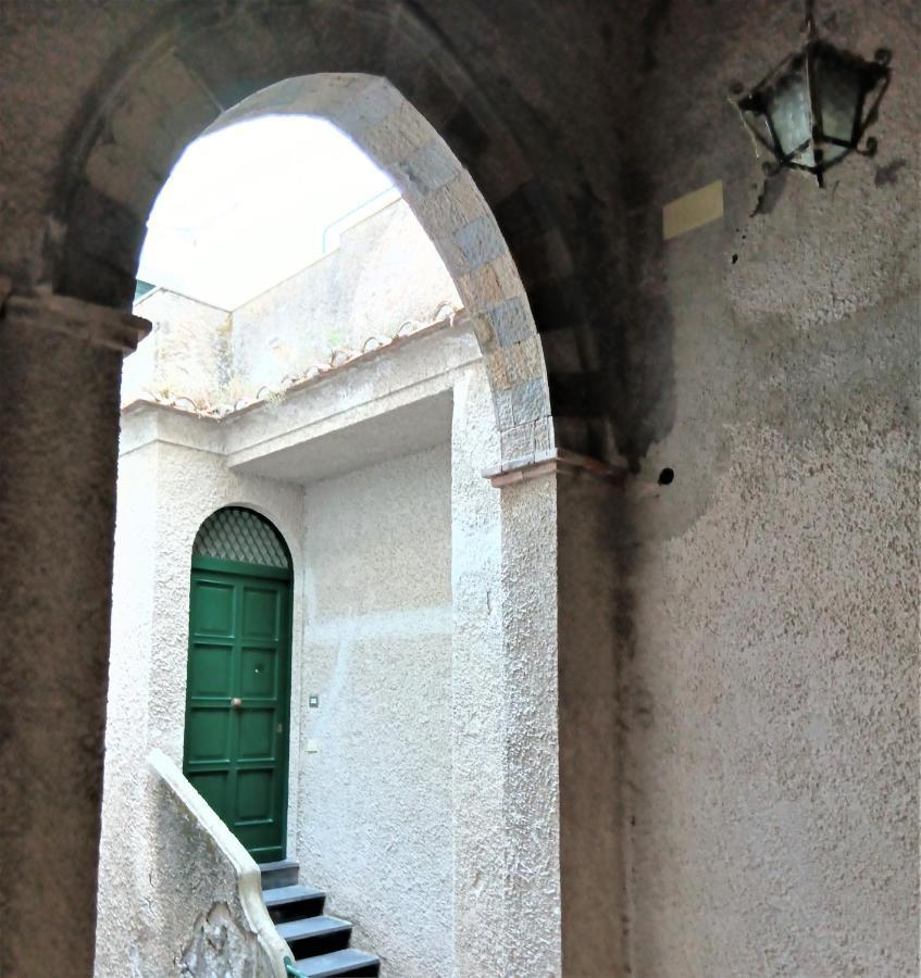 The Bench House Amalfi Apartamento Exterior foto